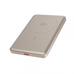 Qi2 Certified 15W Ultra-Thin Aluminum Alloy Housing Wireless Charger 5000mAh